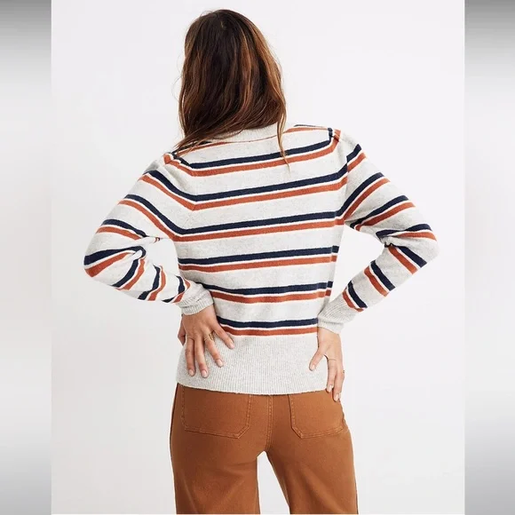 Madewell Wool Blend Marled Gray Striped Cropped V-Neck Sweater - Picture 7 of 16